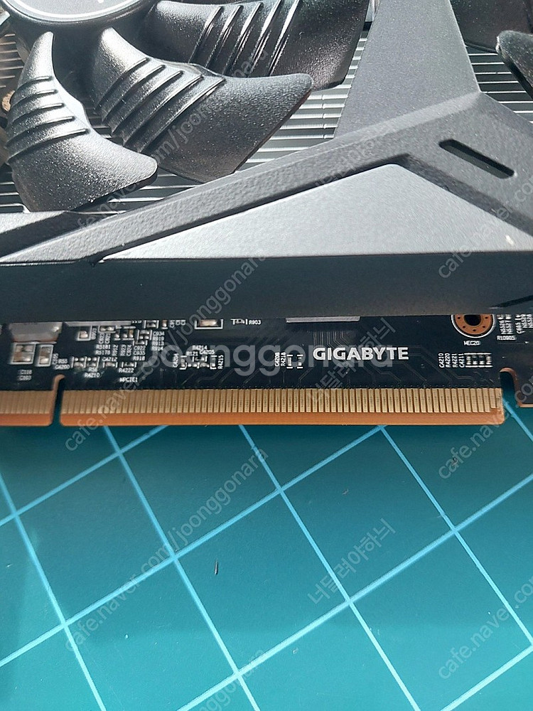 고장난 라데온 RX5600XT 6G 배송비 포함--2