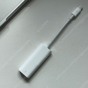 애플 썬더볼트 3(USB-C)-썬더볼트 2 어댑터 판매합니다