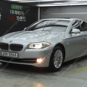 BMW5시리즈 (F10) 528i@중고차@중고차매입@전액할부@저신용자@신불자@소액할부@현금@카드 전부 가능합니다!