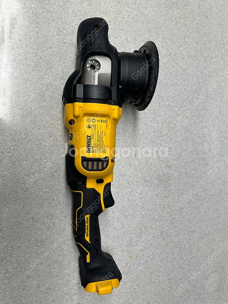 디월트 광택기(DCM848N 베어툴) 판매합니다.--3