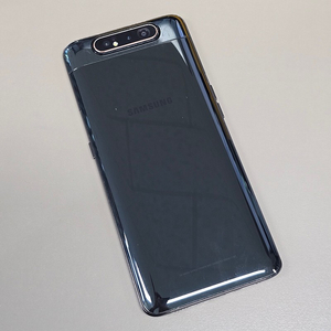 갤럭시 A80 128기가 블랙색상 무잔상 상태좋은폰 11만에 판매합니다