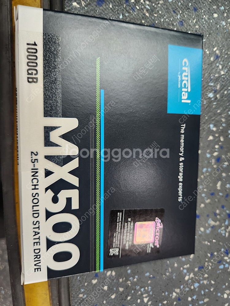 마이크론crucial 2.5 내장SSD 1000G--0
