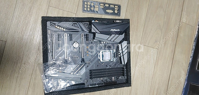 i5-9600kf + asrock z390 extrem...--0