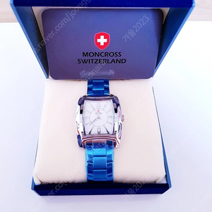 새상품) 몽크로스 시계 비닐채 새상품 외 화이트 메탈 시계 파란색은 비닐입니다