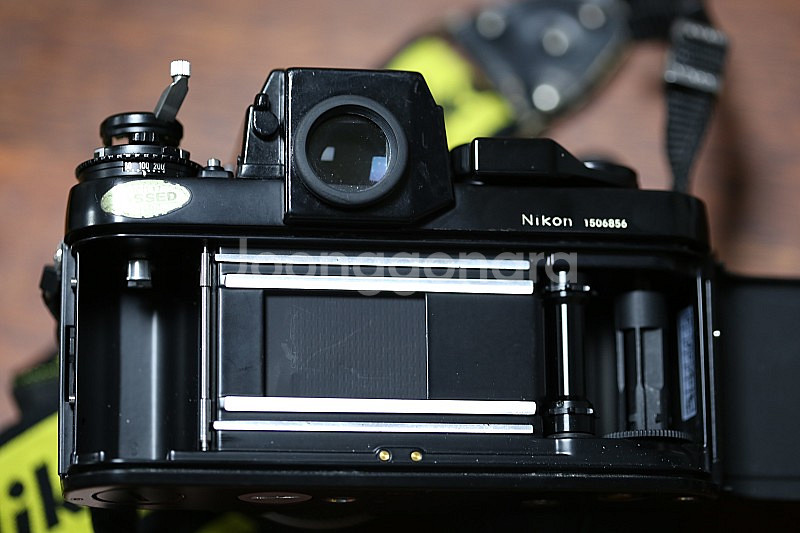 니콘 F3hp + MD-4 + 50mm 1.4 팝니다.--6