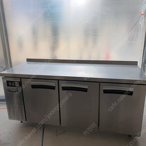 라셀르 테이블 냉장고 1800