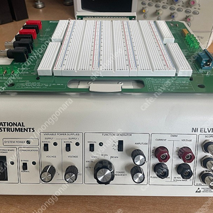 National Instruments NI ELVIS 189323F-01 워크스테이션 모듈, 회로 실험장치