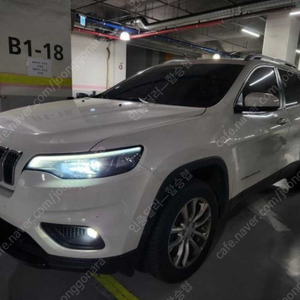 지프│체로키│2.4AWD│론지튜드│2019년│81,000KM│1970만원│완전무사고│보험이력 0원│전액할부가능│전신용할부가능│