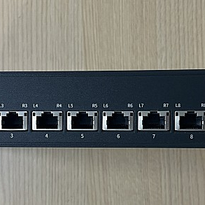 tp-link TL-ST1008 8포트 10G 스위치 (switch) 팝니다 (10gbaseT x 8 포트)