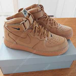 (새제품) 나이키 된장포스 270mm 에어 포스1 미드 플랙스 Nike Air Force 1 Mid Flax Wheat