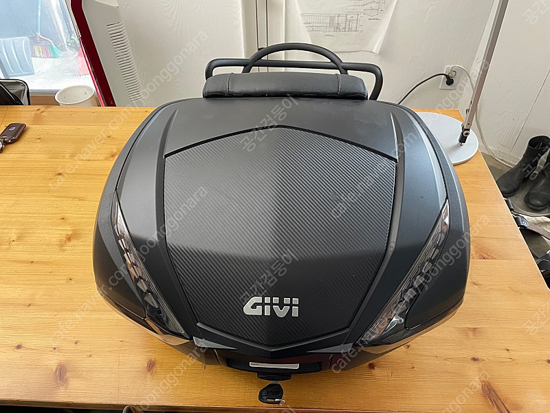 기비 GIVI V47 탑박스+브라켓+정품이너백 판매합니다.