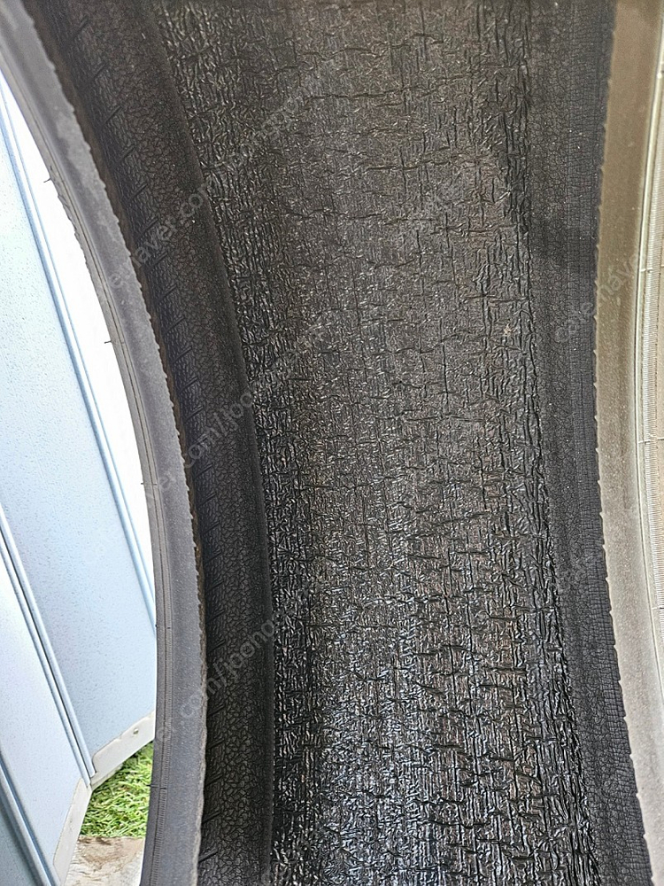 티구안 피렐리 스콜피온 베르디 235/55/R18--2