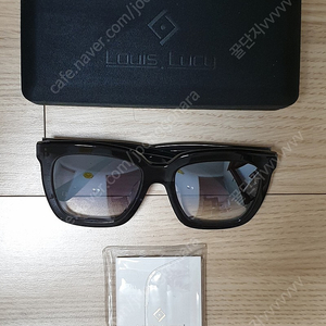 새상품 Louis Lucy선글라스 팝니다