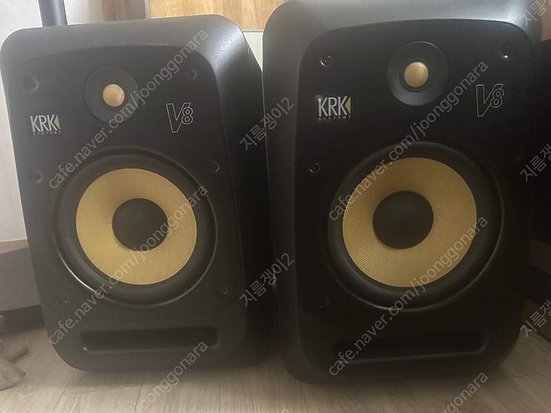 krk 8인치 모니터링 스피커 v8s4 1조 팝니다