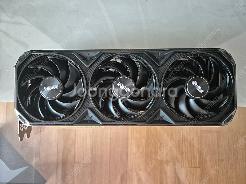 이엠텍 RTX4080 블랙스톰 16G 판매합니다!--3