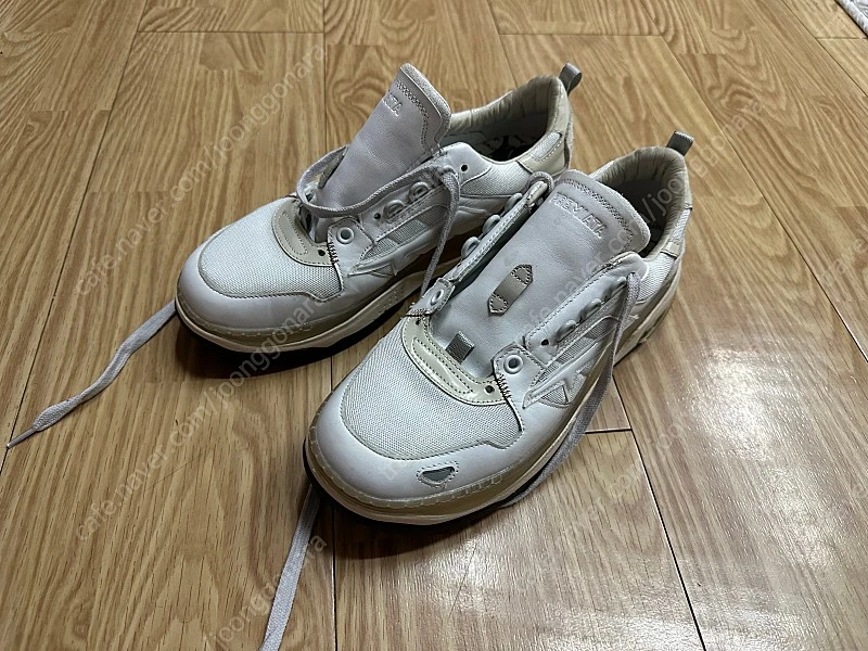 PREMIATA 프리미아타 스니커즈 운동화 국내 270 사이즈 택포 16만 이미지