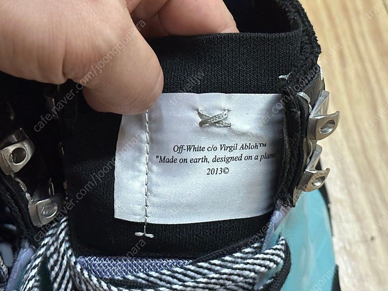 OFF WHITE 오프 화이트 하이탑 스니커즈 운동화 275 택포 35만--1