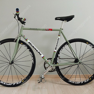 Bianchi Pista 비앙키 피스타 비안키 비얀키