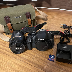 캐논 650d DSLR + 탐론(17-50mm) + 카키색 카메라 가방