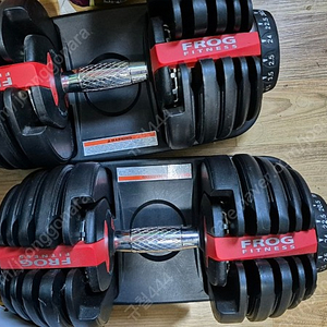 플러그피트니스.무게조절덤벨팝니다