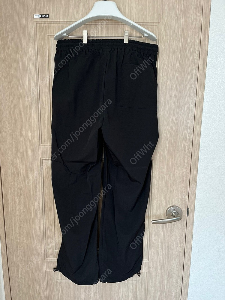 [34] 세븐셀라 나일론 레귤러 입체포켓 조거 스토퍼 블랙--1