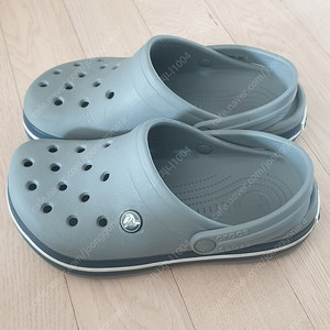 크록스 220사이즈