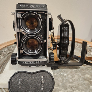 빈티지 마미야C220 Mamiya Professional 중형카메라 TLR