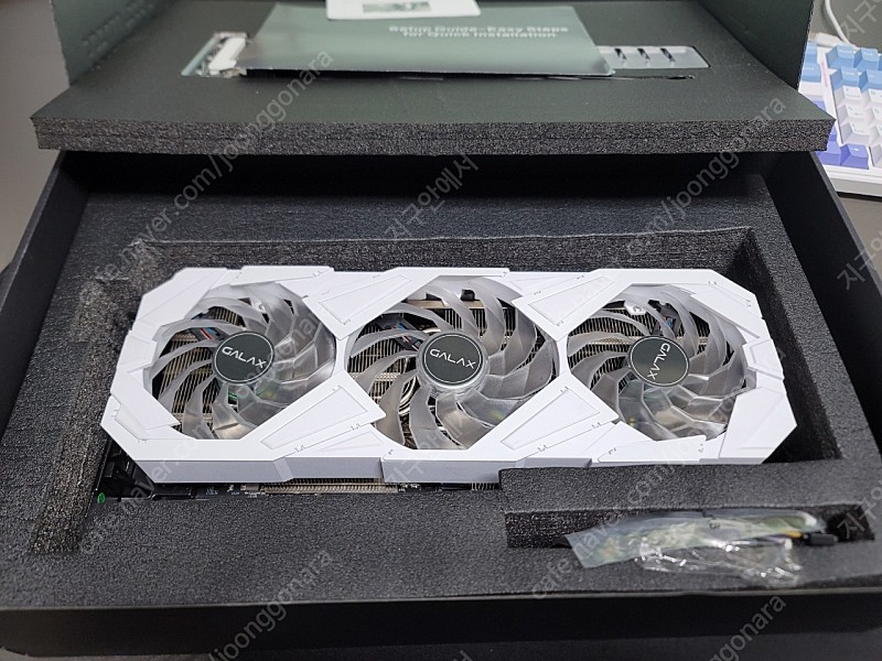 갤럭시 GALAX 지포스 RTX 3080 Ti EX GAMER WHITE OC D6X 12GB