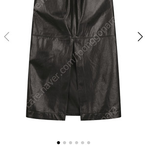 후왓웨어 레더스커트