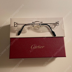 C de cartier 까르띠에 무테 안경 판매합니다