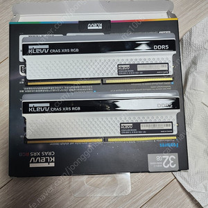 에센코어 클레브 DDR5 6000mhz 32G 화이트