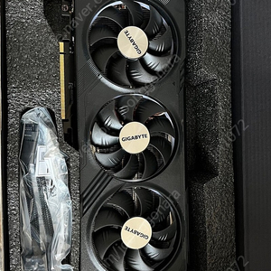 기가바이트 RTX 4070 SUPER Gaming OC D6X 12GB