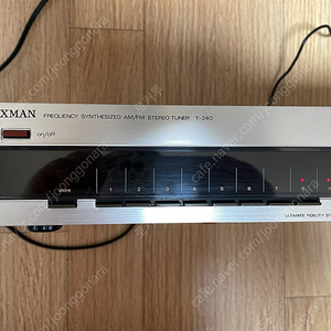 LUXMAN T-240 튜너 판매합니다.