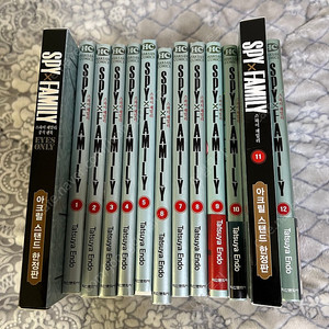 스파이패밀리 1~12권+공식 팬북 (한정판 포함) 팝니다