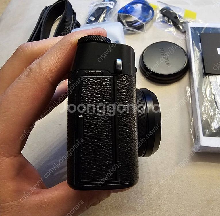 후지 x100v 블랙 S급 판매 (1500컷)--4