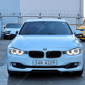 BMW3시리즈 (F30) 320d ED에디션중고차 할부 리스 카드 전액할부 가능합니다