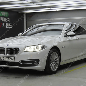 BMW5시리즈 (F10) 520d 럭셔리 플러스중고차 할부 리스 카드 전액할부 가능합니다