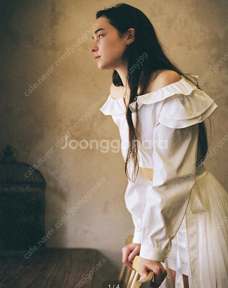 THETIS 테티스 RUFFLE BLOUSE--0