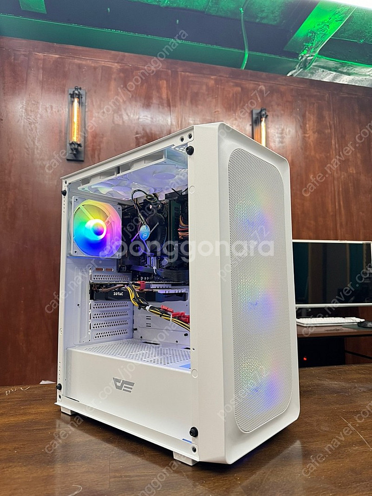 [부산] 중고 게이밍 데스크탑 판매합니다 I5-8500...--1