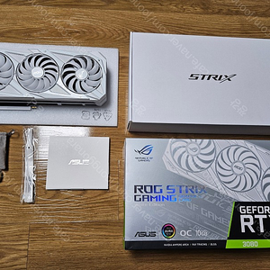 ASUS RTX 3080 ROG STRIX(스트릭스) WHITE(화이트) 10G 팝니다