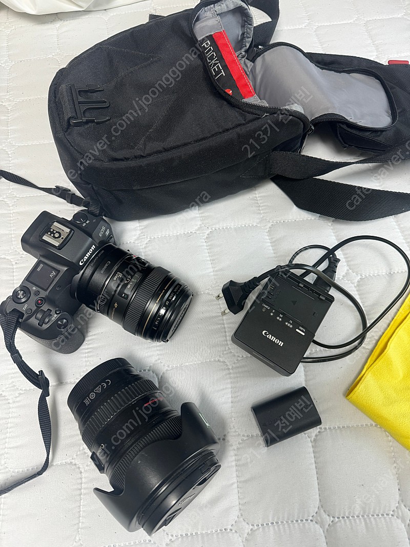 캐논 EOSR 풀프레임 미러리스 + 85mm f1.8 렌즈 + 24-105렌즈 (카메라바디+렌즈두개+카메라가방+베터리)