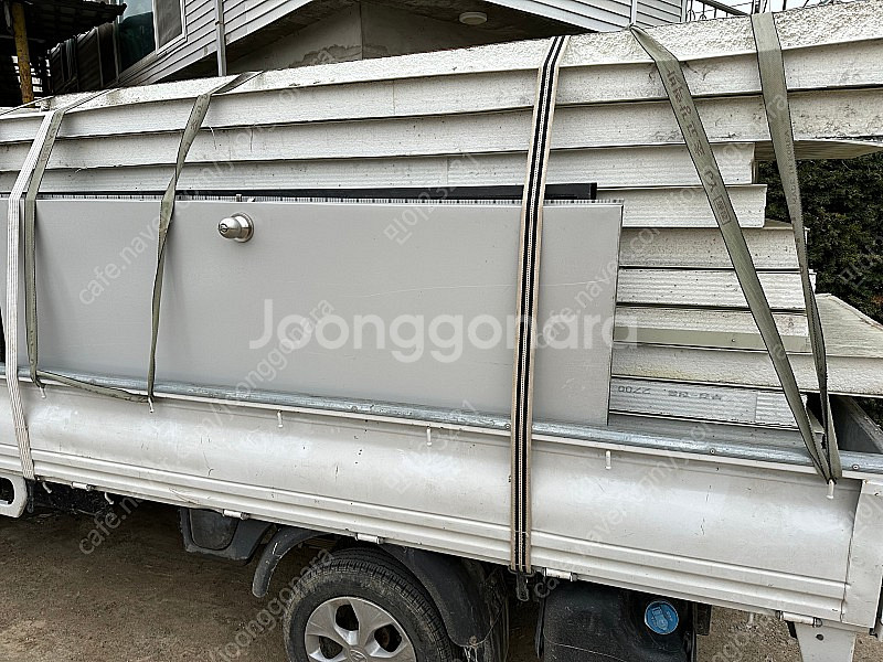 샌드위치 판넬 중고 판매합니다 100티--0