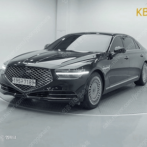 제네시스G90 3.8 GDI AWD 프레스티지 (5인승)중고차 할부 리스 카드 전액할부 가능합니다