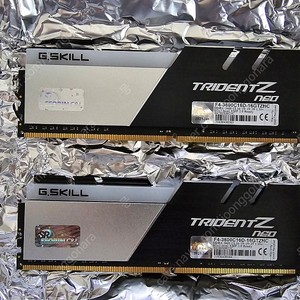 G.SKILL TRIDENT Z NEO DDR4 PC4-3600 CL16 16GB(8GB×2) 팝니다.