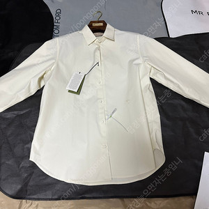 (미개봉) 구찌 / 남자 아이보리 코튼 셔츠 / 105 / 자켓,코트