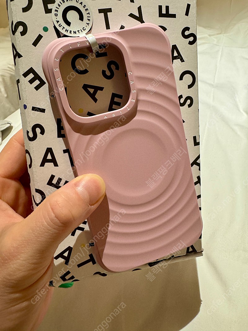 아이폰15프로 케이스티파이 리플케이스 핑크 | 중고나라 - 안심되는 중고거래