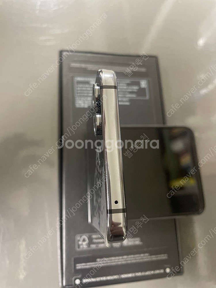 갤럭시 Z플립5 그라파이트 256GB--3
