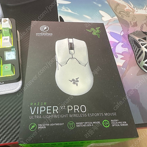 RAZER 바이퍼V2프로 데스에더V3프로 팝니다 일괄로 판매합니다.