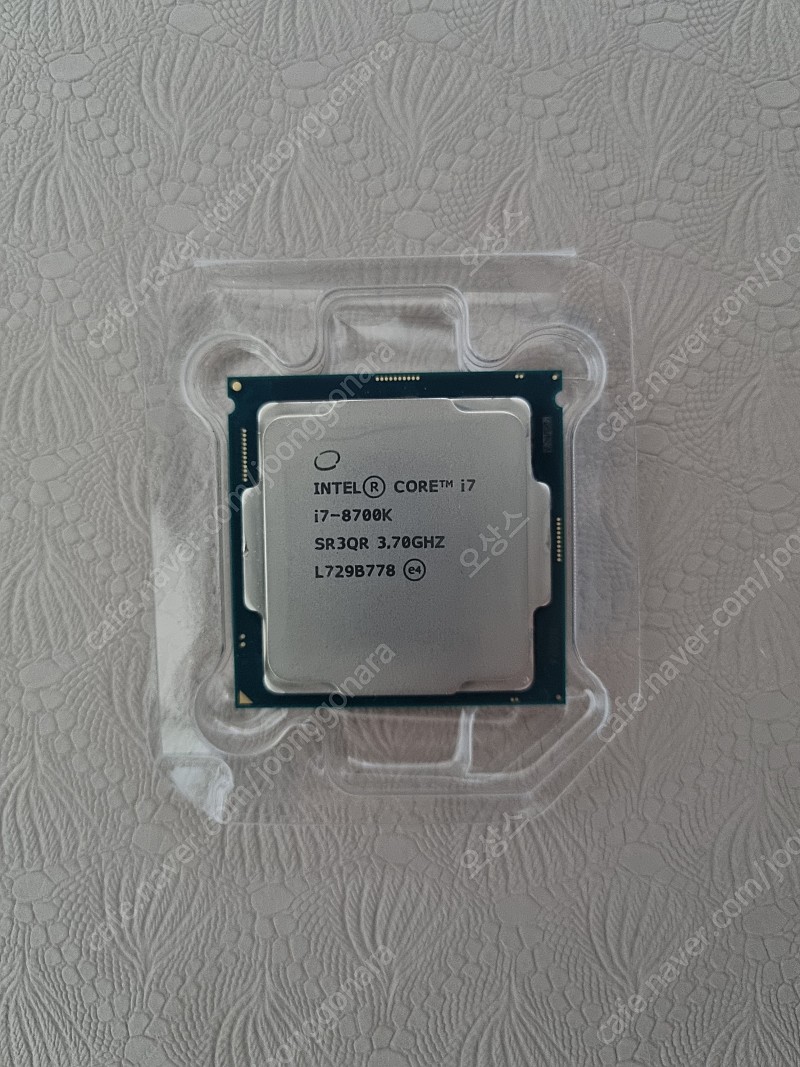 Intel i7-8700K 노뚜따 CPU 팝니다