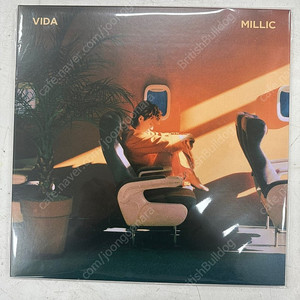 밀릭 (Millic) 1집 VIDA 오렌지 컬러 LP 미개봉